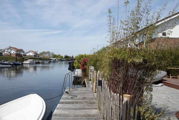 Rent a boat during your stay and park it in front of the house.
