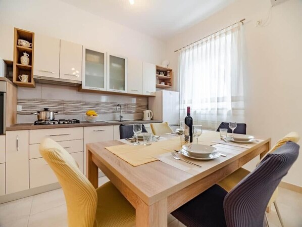 Kitchen and dining room
