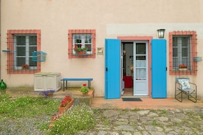 Exterior detail
