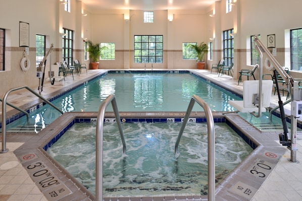 Enjoy excellent on-site amenities, including the shared hot tub.