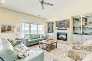 Top-Level Living Room with Deck Access