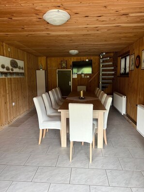 Dining room 2