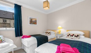 Bedroom 2 with comfortable twin beds