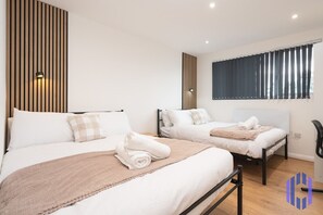 Double and Single Bedroom - Full bedding, linens, towel included - Comfortably heated rooms -Extra linen can be provided on request