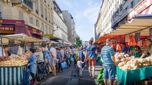 Food Market