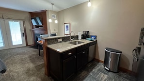 Sink, Sink Faucet, Floor, Chair, Painting