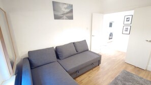Living Room / Lounge