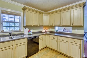 Kitchen | Cooking Basics | Coffee Maker