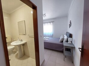 Quarto com WC
