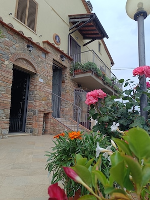 Exterior detail