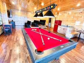 Spielezimmer
