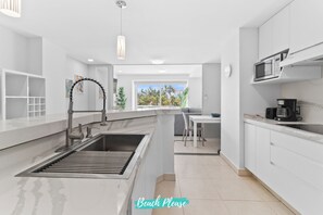 Fully equipped and remodeled kitchen