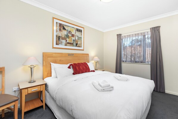 Main bedroom.