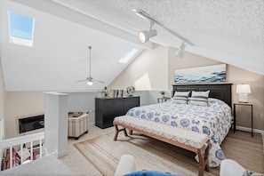 Queen Bed in Loft