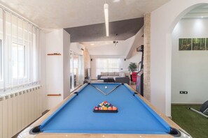 Game room
