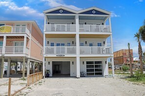 Biggie's Beach House