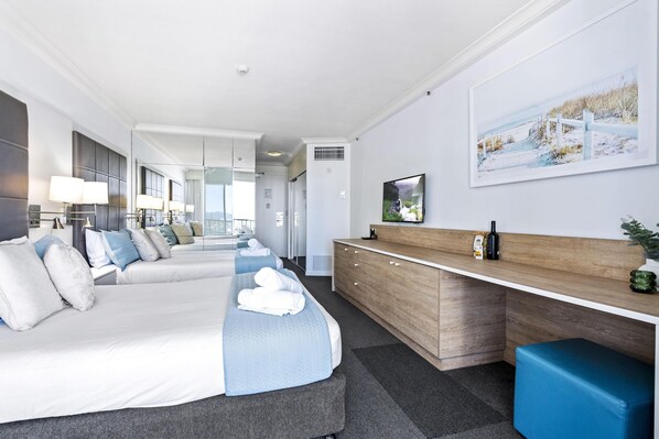 Twin room - 2 x Double beds