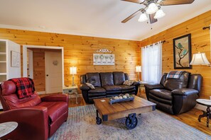 Plenty of seating within The Bird House's Living Room.