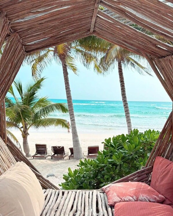 Strand
