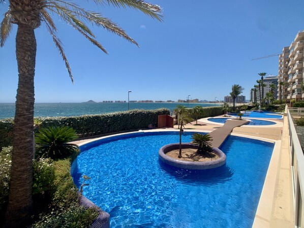 Swimming pool