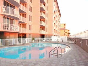 Island Princess Pool