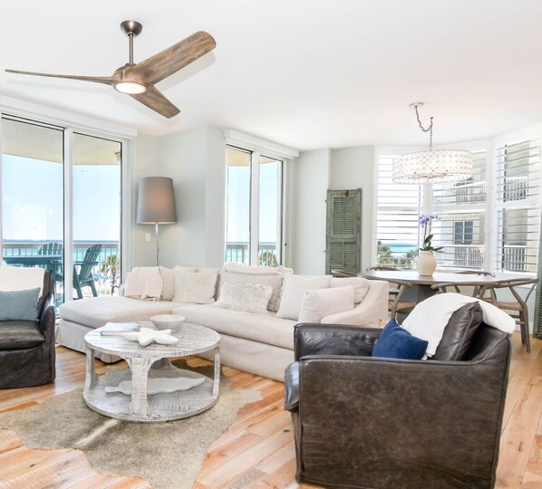 Silver Beach Towers East 306 - Living Area