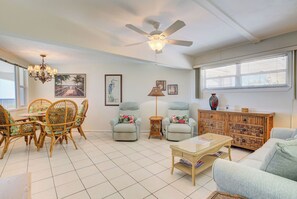 Living Room to Dining Area