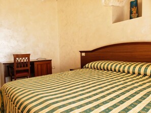 Bedroom Dimora Arco 2 - Affitti Brevi Italia