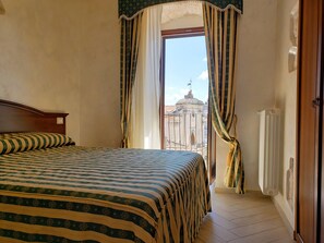 Bedroom Dimora Arco 2 - Affitti Brevi Italia