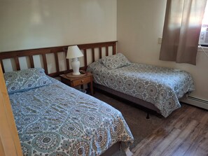 Room 7 Bedroom 1