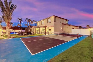 Sport court