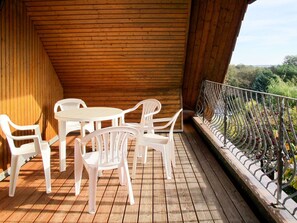 Furniture, Chair, Wood, Plant, Outdoor Furniture, Wood Stain, Fence, Flooring, Porch, Hardwood