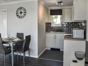 Kitchen/diner | Kingfisher, Great Yarmouth