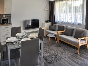 Open plan living space | Kingfisher, Great Yarmouth