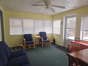 Sunroom/Dining area 
