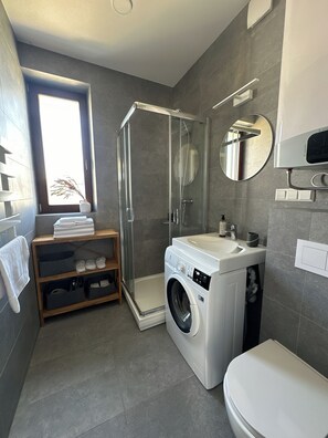 Bathroom (1)