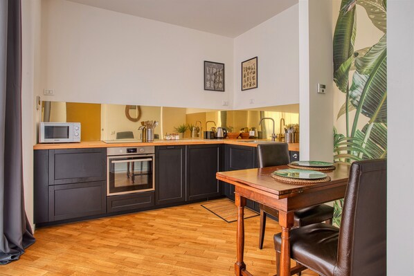 Private kitchen
