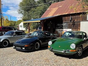 5680' Vineyards Tasting Room right next door. 