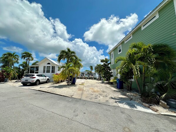 Lot 430. 35' Concrete Seawall