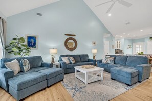 Pompano Pool House Living Room