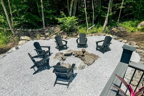 Backyard | Fire Pit
