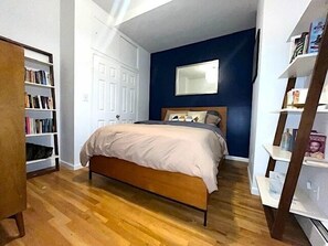 bedroom (1)