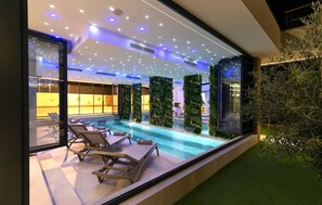 pool
