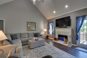 Living Room | Electric Fireplace | Smart TV