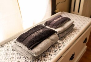Bathroom amenities