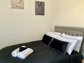 Bedroom 3 with Double bed