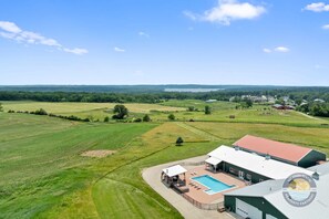 Enjoy a peacful stay at Elyss's Ranch