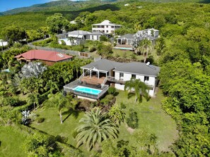 The Tropical Villa Quintet (2)