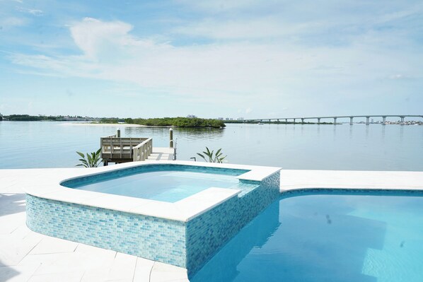 Pamper yourself with seaside luxury in the pool or spa.