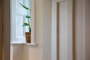 The Butlerâ€™s Flat bedroom